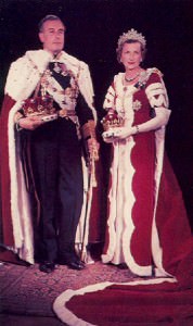47885-47886_a1-178x3001 Lord Mountbatten, l’ultimo viceré – seconda parte