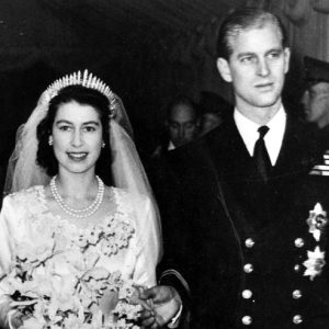 70annimatrimonio_1 Elisabetta e Filippo festeggiano 70 anni di matrimonio: ecco 10 curiosità sulle loro nozze