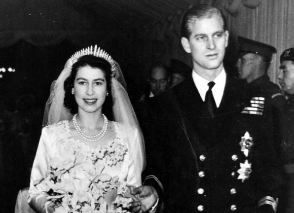 70annimatrimonio_1 Elisabetta e Filippo festeggiano 70 anni di matrimonio: ecco 10 curiosità sulle loro nozze