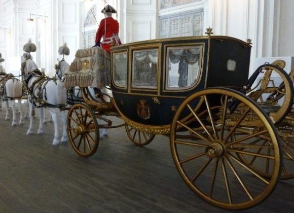 Carrozze “Si parte Maestà…”: prorogata la mostra delle carrozze reali alla reggia di Venaria
