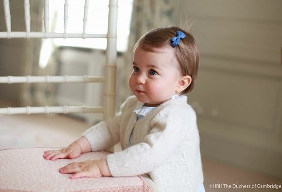 Charlotte compie un anno