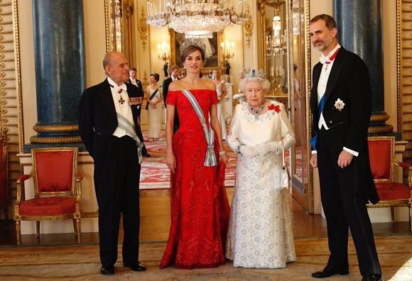 Felipe e Letizia a Londra. I sovrani spagnoli ospiti di Elisabetta II