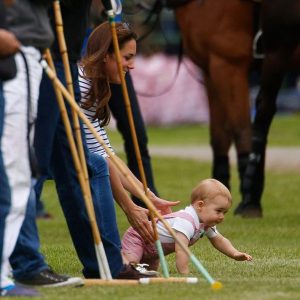 Foto del giorno – George al polo
