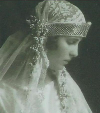 Spose-reali-1923Olga