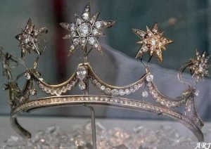 tiara 2